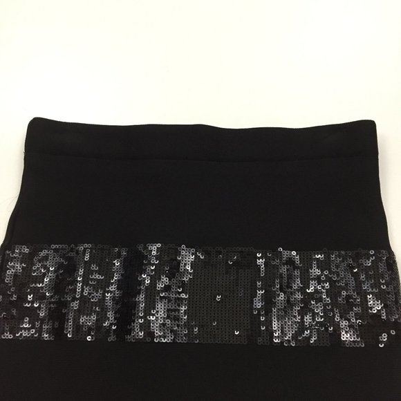 GUESS Black Sequin Inserts Pull On/Elastic Waist Stretch Mini Skirt - Picture 6 of 7